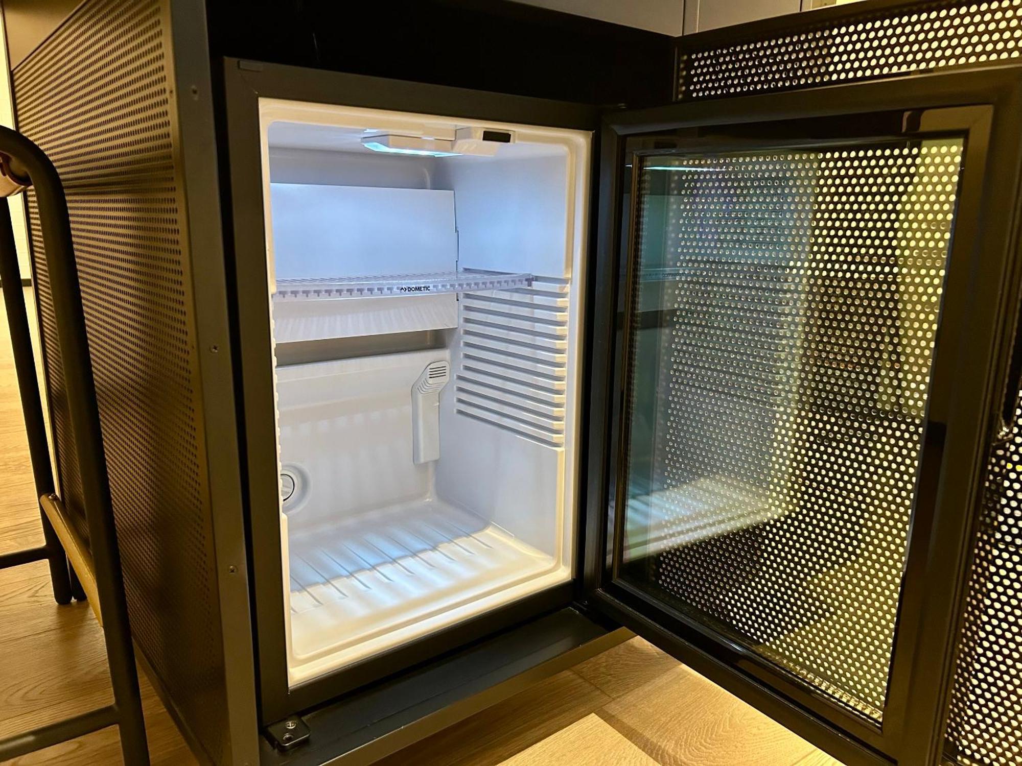 Aloft Osaka Dojima Hotell Exteriör bild